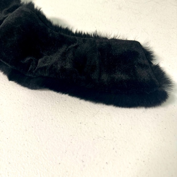 Neck warmer scarf. From Saks Fifth Ave. Black. - Picture 2 of 3